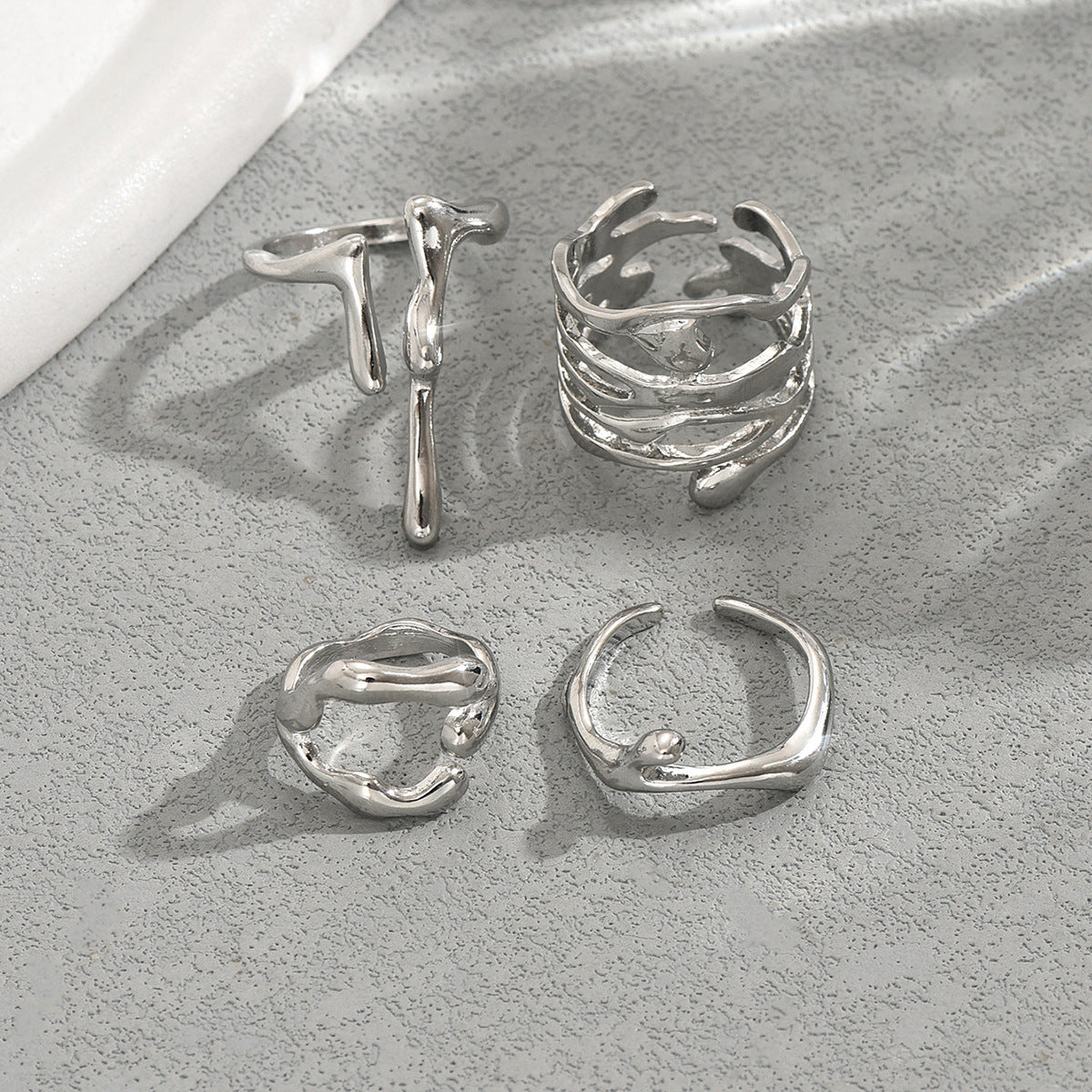Liquid Aura - Adjustable Ring Set