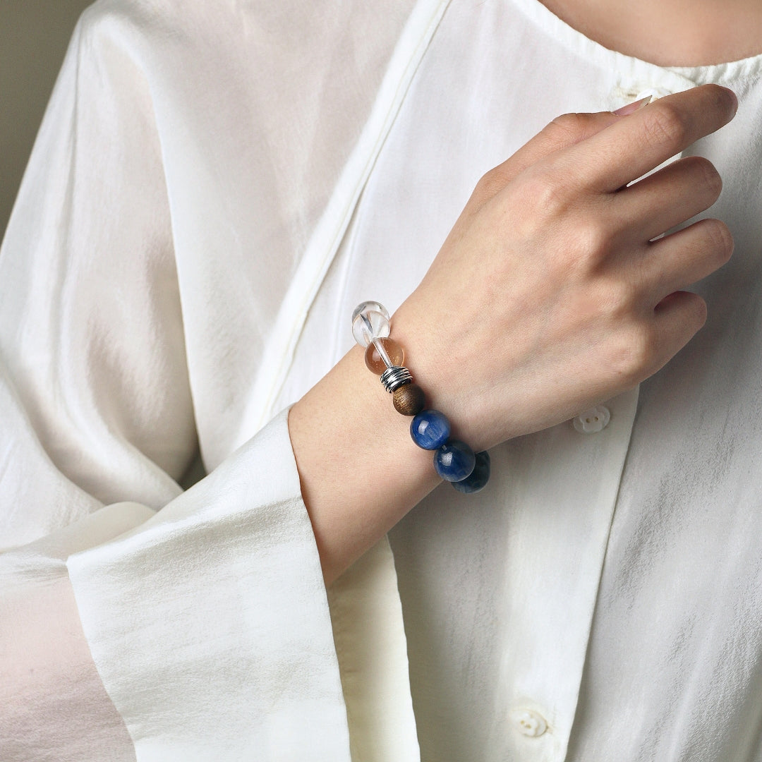 Breaking Ice in Blue - Kyanite, Clear Quartz & Sandalwood Bracelet