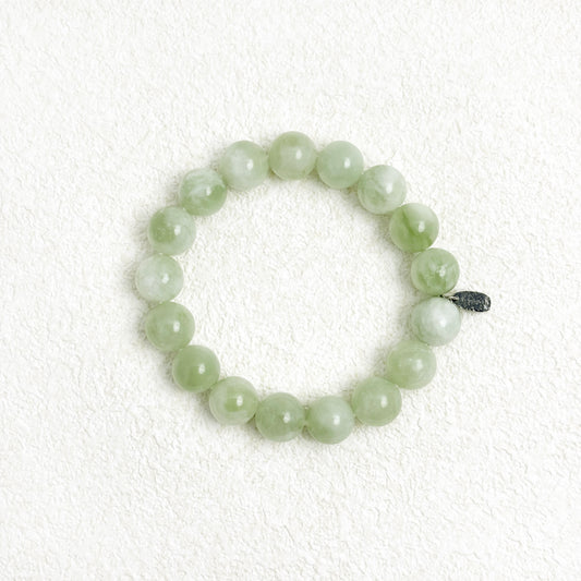 Jade Mist – Serpentine Jade Bracelet