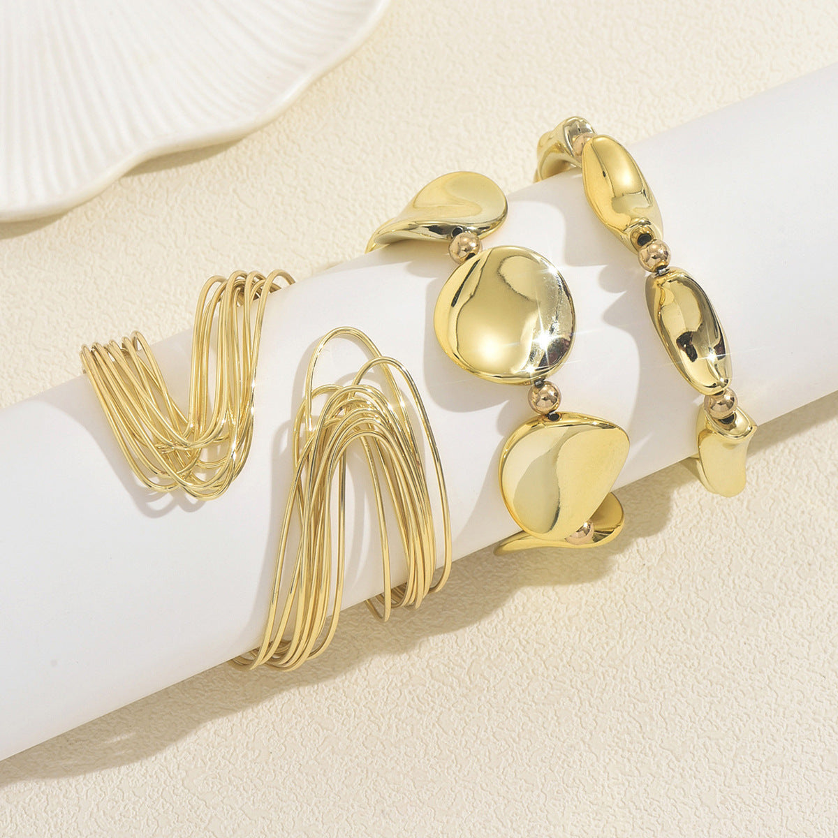 Liquid Aura – Gold Metal Bracelet Set