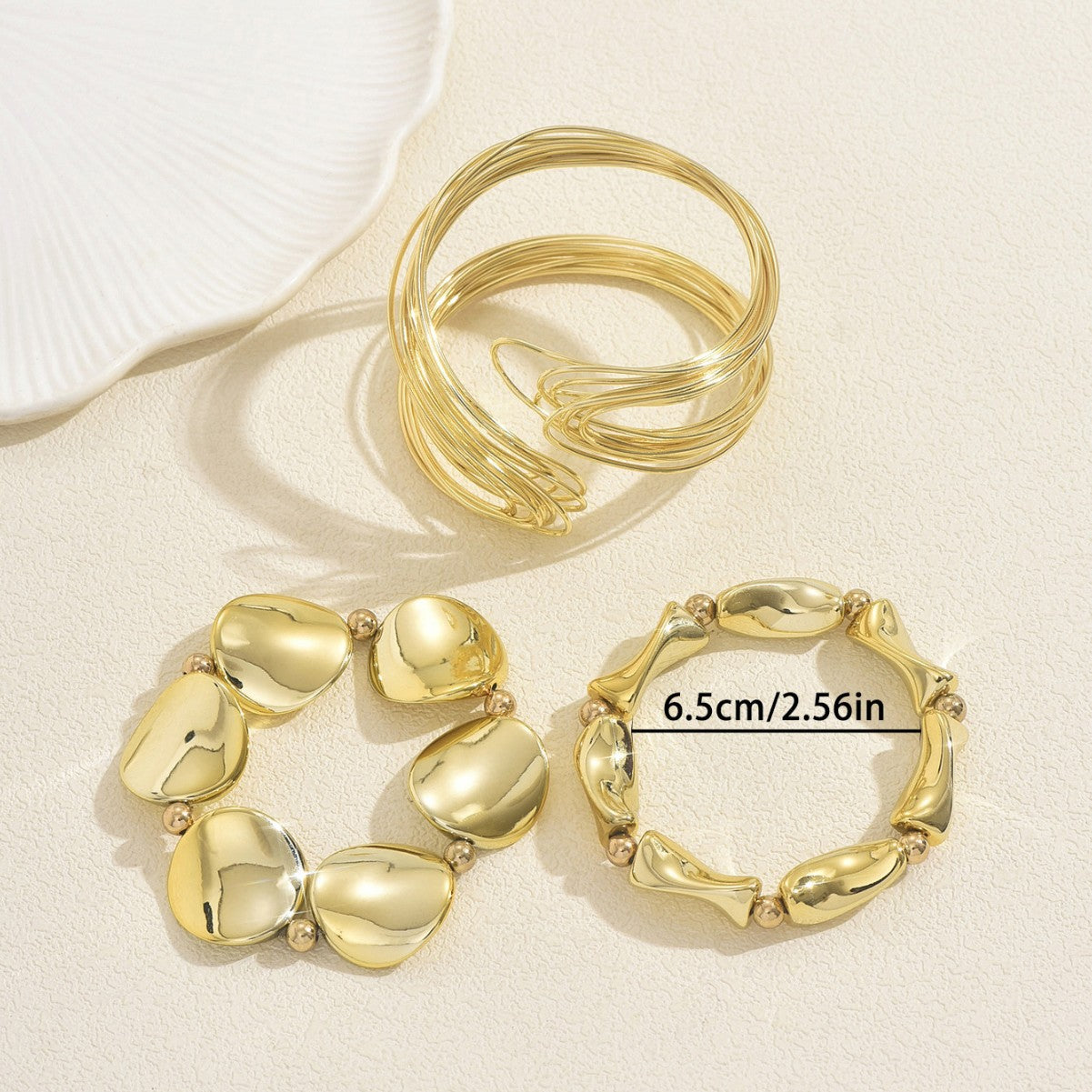 Liquid Aura – Gold Metal Bracelet Set