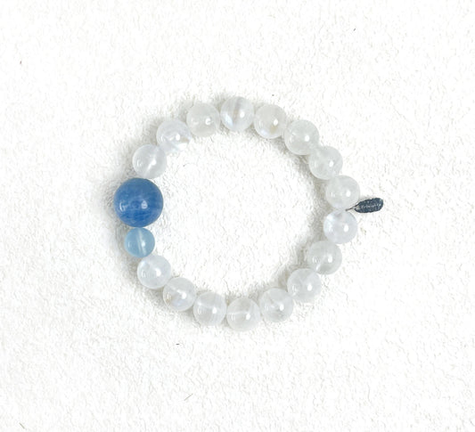 Moonlit Sea - Moonstone Bracelet