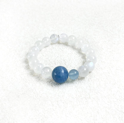 Moonlit Sea - Moonstone Bracelet
