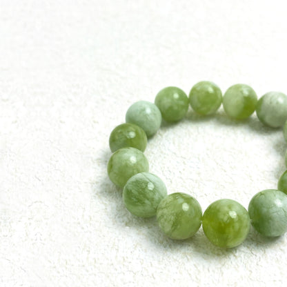 Verdant Mist – Serpentine Jade Bracelet